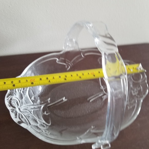 MIKASA CRYSYAL BASKET - Picture 10 of 13